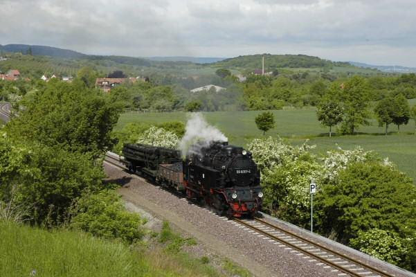 G&uuml;terzug mit Lok 99&nbsp;6001